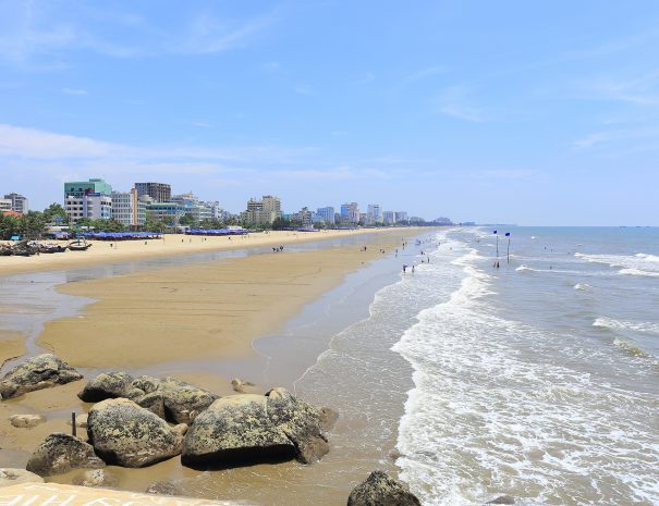 Samson beach in Thanh Hoa ,Vietnam; Shutterstock ID 1084515329; purchase_order: -; job: -; client: -; other: -
