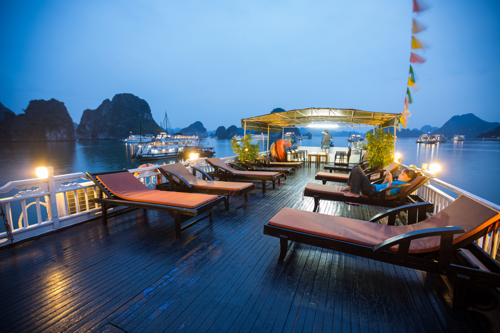 VỊNH HẠ LONG – BÃI CHÁY 2N1Đ