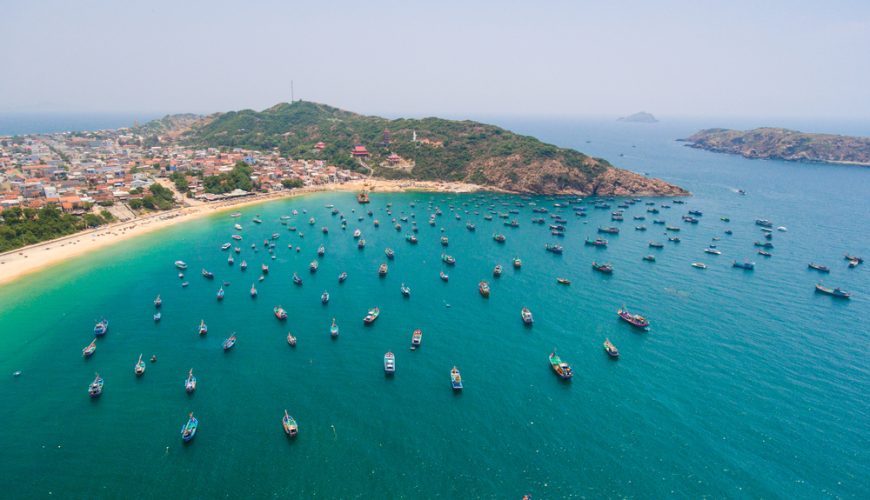 Trải nghiệm Quy Nhơn: Hành trình tận hưởng biển xanh, di sản và ẩm thực bản địa