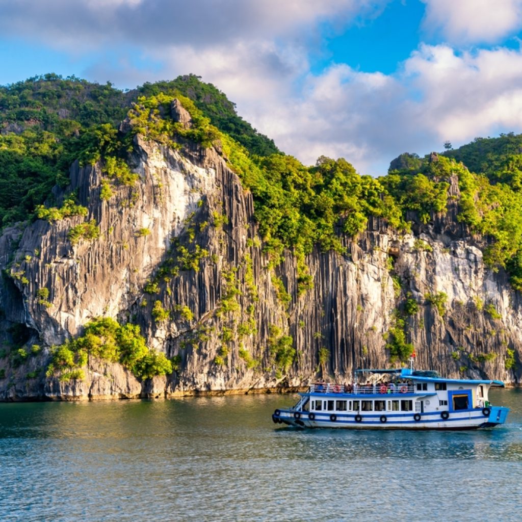 Vịnh Lan Hạ, Cát Bà