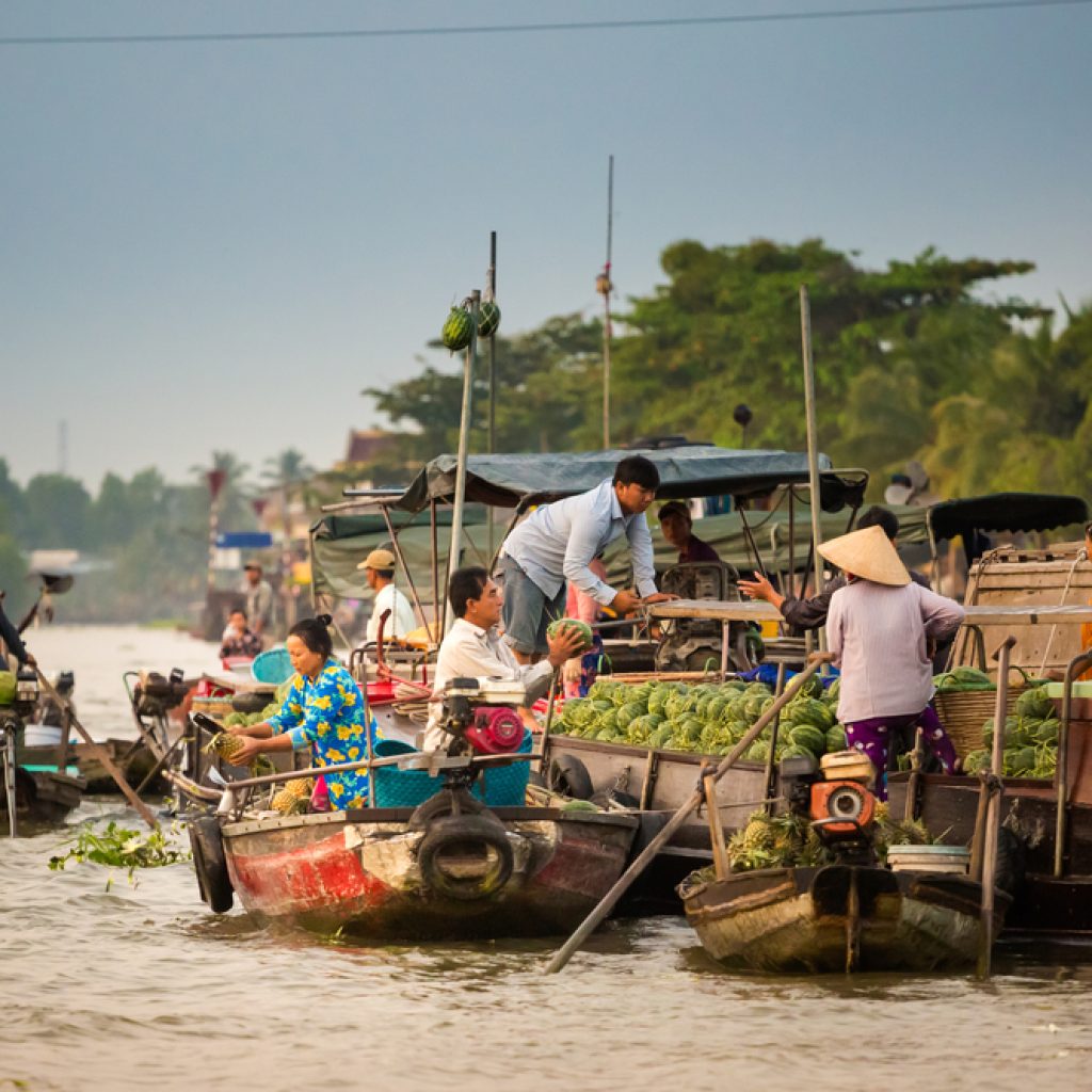 Chợ nổi Cái Răng
